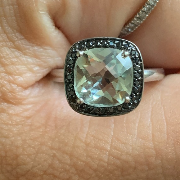 Jewelry - Green amethyst and black diamond 14k gold ring